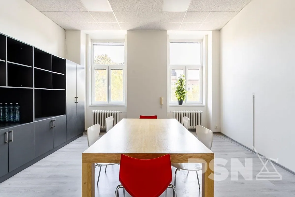 Pronájem kanceláře 50 m²